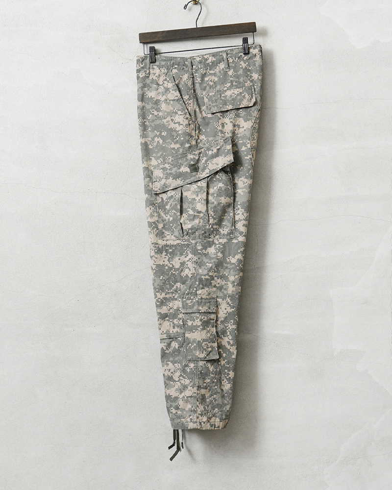 MILITARY（ミリタリー） 実物 USED 米軍 ACU FLAME RESISTANT