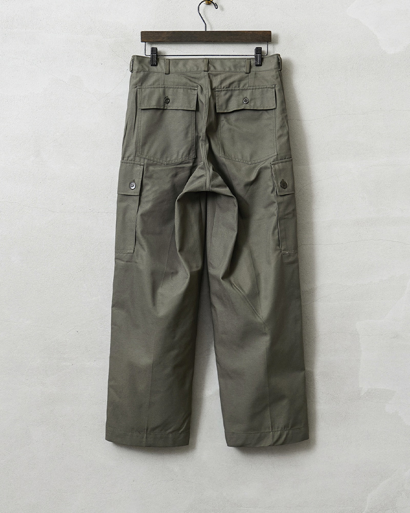 VINTAGE オランダ軍 ミリタリー ヘリンボーン カーゴ パンツ 古着 MILITARY（ミリタリー） 実物 新品 デッドストック オランダ軍 AIR