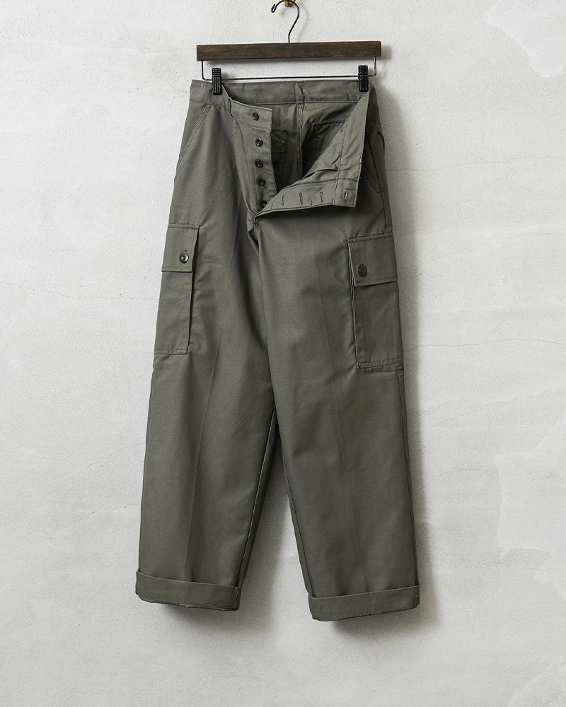 MILITARY（ミリタリー） 実物 新品 デッドストック オランダ軍 AIR
