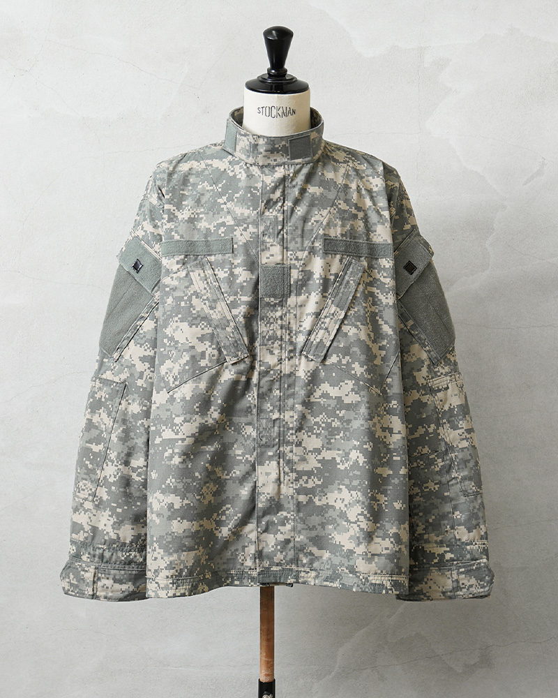 実物 新品 デッドストック 米軍 ACU コンバット ジャケット UCP