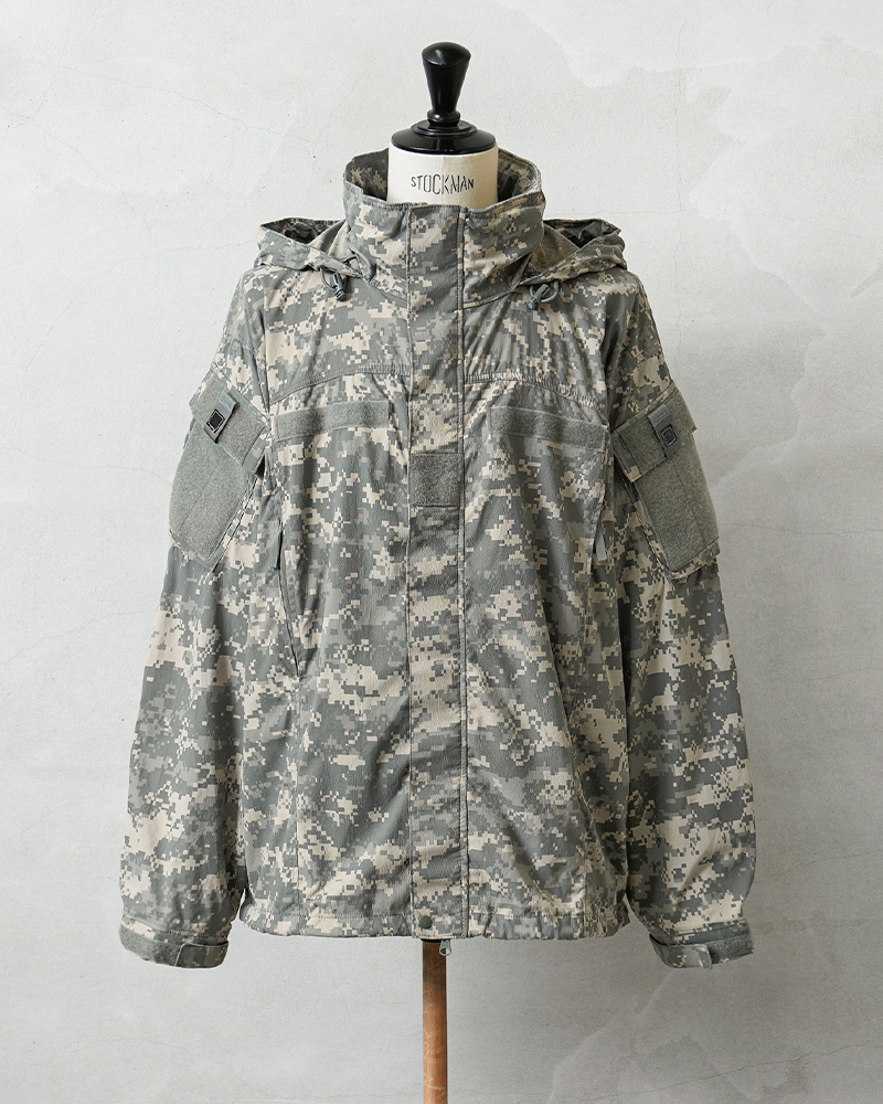 米軍ECWCS GEN3 LEVEL5コールドウェザーソフトシェルジャケッUCP 実物 USED 米軍 ECWCS GEN3 LEVEL5 コールドウェザー ソフトシェル