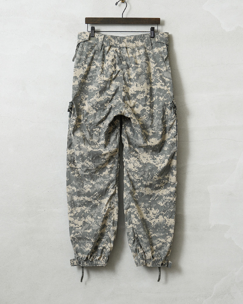 米軍　ECWCS GEN3 LEVEL5 ソフトシェルパンツ 実物 新品 デッドストック 米軍 ECWCS GEN3 LEVEL5 コールドウェザー