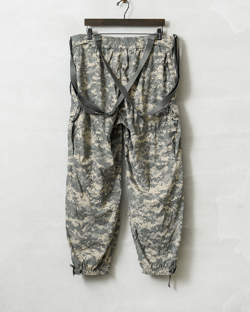 MILITARY（ミリタリー） 実物 新品 デッドストック 米軍 ECWCS GEN3