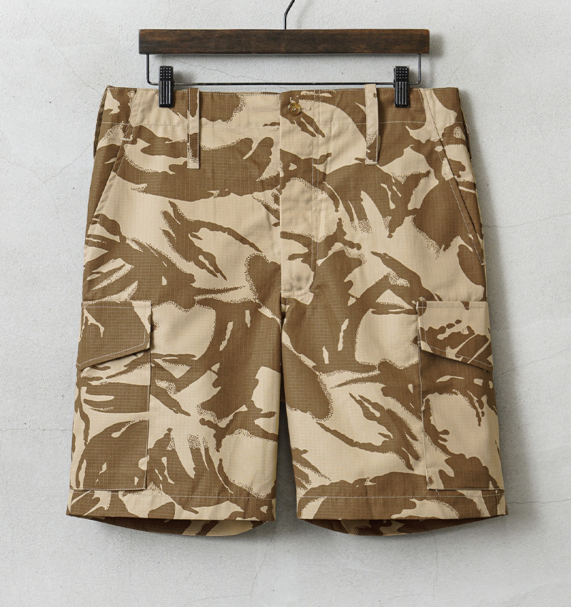 実物 新品 デッドストック ルーマニア軍 M2002 カーゴショーツ