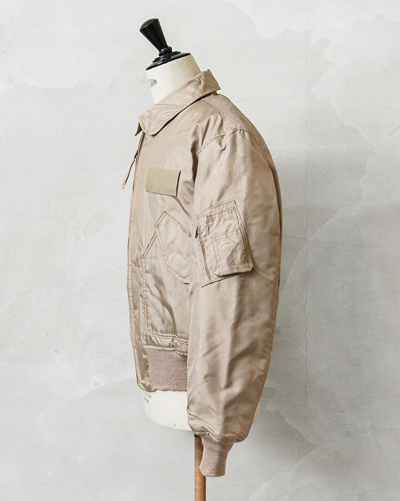 MILITARY（ミリタリー） 実物 新品 デッドストック 米軍 CWU-45/P