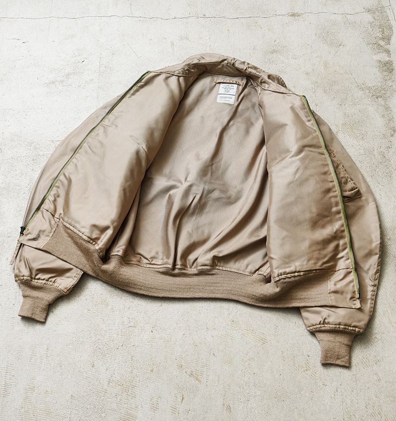 MILITARY（ミリタリー） 実物 新品 デッドストック 米軍 CWU-36/P