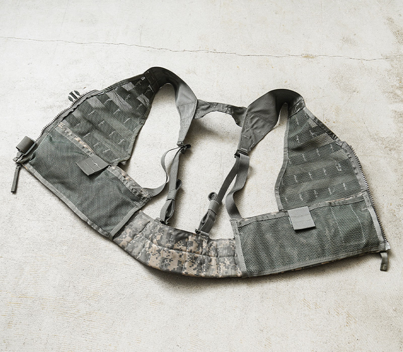 MILITARY（ミリタリー） 実物 USED 米軍 U.S.ARMY MOLLE II FLC ベスト
