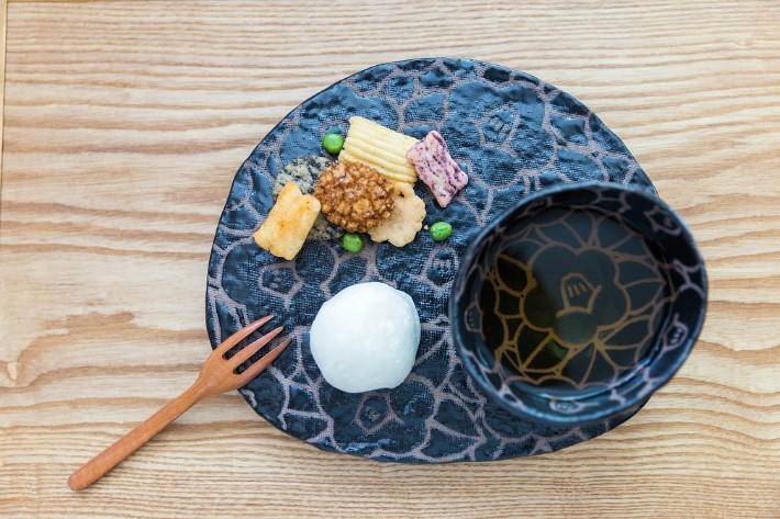 丹波焼 プレート】末晴窯 西端春奈 作 ろう抜きプレート 器 ワン