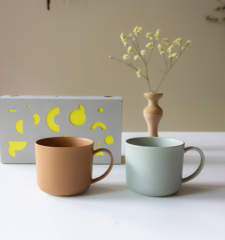 ベアモデル 蓄光ミニセット 美濃焼 ギフトボックス入 gift ペアマグカップ ブラウン × グリーン