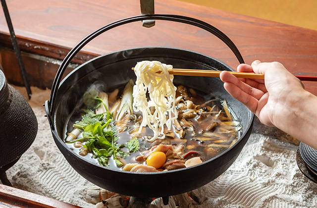 白神地鶏鍋