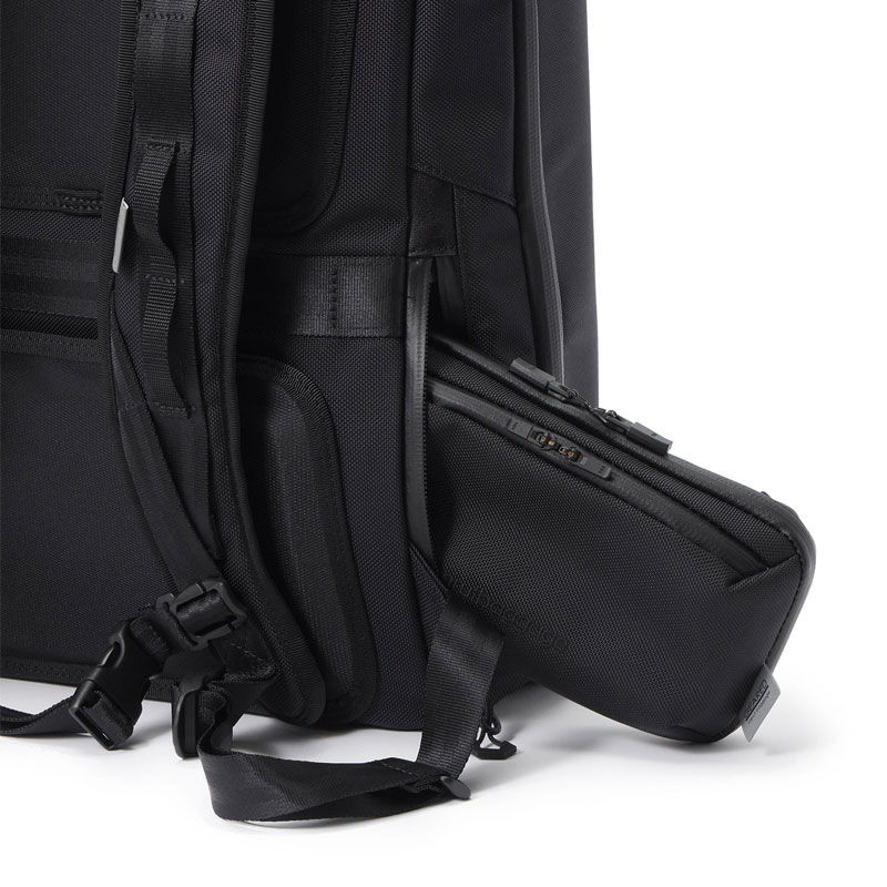 beruf baggage ベルーフバゲージ アーバンエクスプローラーミニ 豊岡鞄コラボ 【ブラック】【CORDURA】 brf-GR22 HA beruf baggage（ベルーフバゲージ） 豊岡鞄 トラベルウォレット