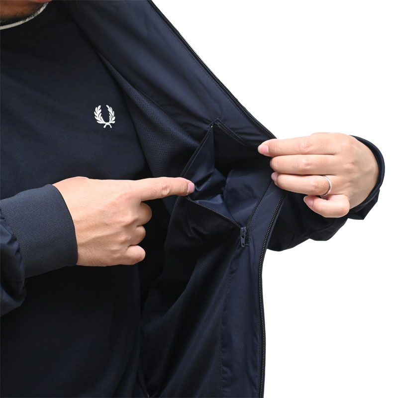 FRED PERRY スウィングトップ ブルゾン ジャケット ベージュ FRED PERRY(フレッドペリー) Logo Embroidery Stretch Swing Top ロゴ