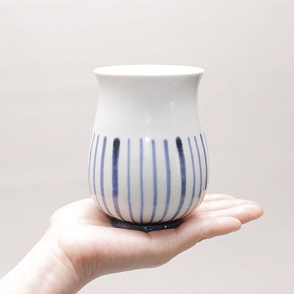 砥部焼 おしゃれ 湯呑み 大 ト草 湯飲み 茶飲み コップ カップ 陶器