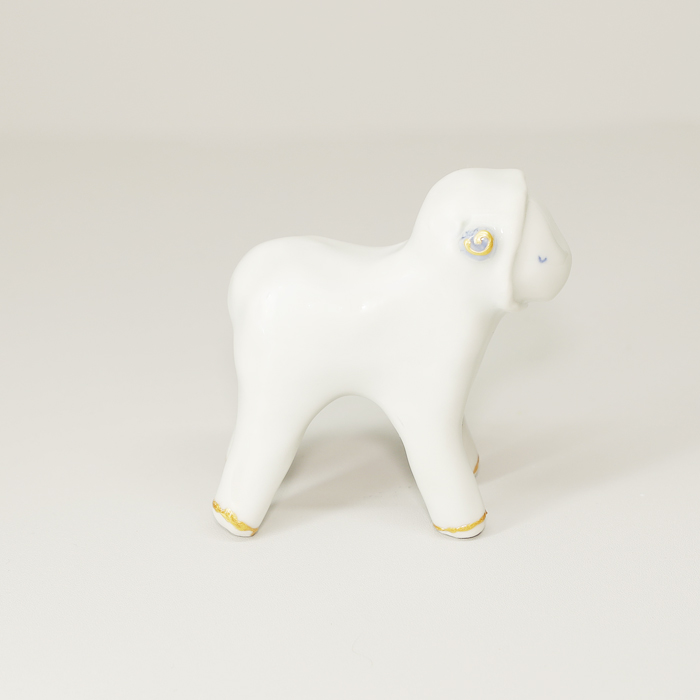 砥部焼 かわいい 干支 未 置物 羊 ひつじ 縁起物 陶器 手作り 窯元