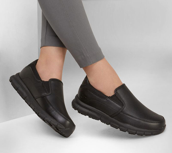 日曜日父の日まで❣️SKECHERS 紳士靴25.5センチ　新品❗️ スケッチャーズ レディース スリッポン スニーカー ナンパ