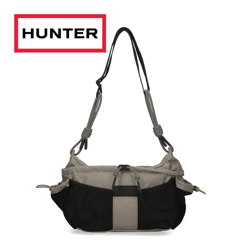 【美品】HUNTER パファー ワンショルダーバッグ 黒 軽量 撥水 HUNTER（ハンター） ショルダーバック ボディーバック 撥水 耐水 防水