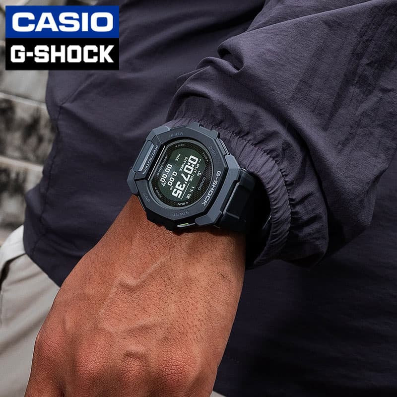 カシオ 腕時計 Gショック Gスクワッド CASIO G-SHOCK G-SQUAD