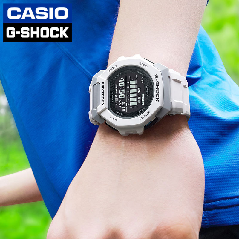  ӻ Gå Gå CASIO G-SHOCK G-SQUAD GBD-300 SERIES  ֥å վ ۥ磻  ġBluetoothϢб GBD-300-7JF