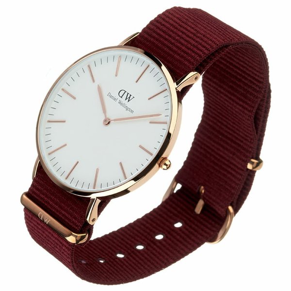 Classic roselyn hot sale daniel wellington