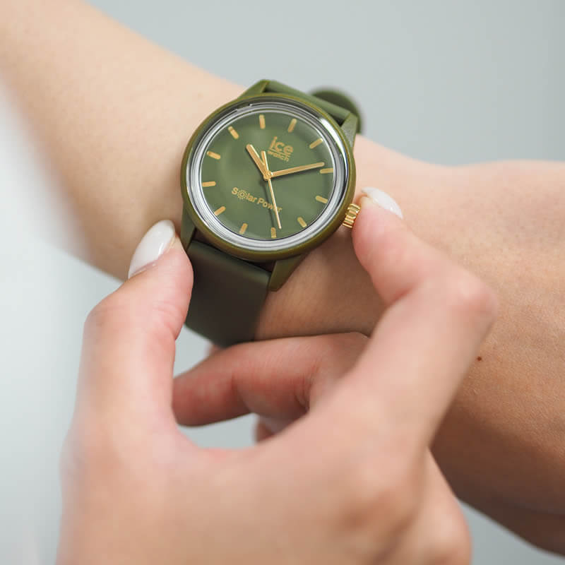 レディース 腕時計 Ice-Watch ソーラー 020655 Amazon.co.jp: 正規代理店 [Ice-Watch] アイスウォッチ 腕時計