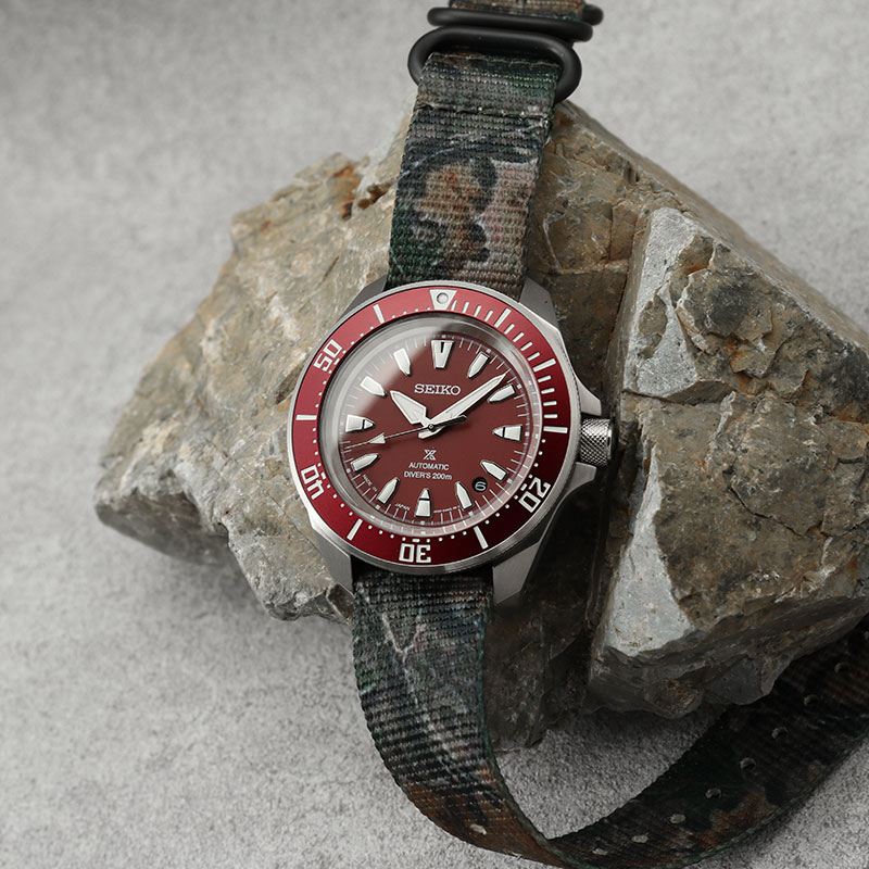 ZULUナイロンベルトのサムライ】セイコー ニンジャ 腕時計 SEIKO 時計