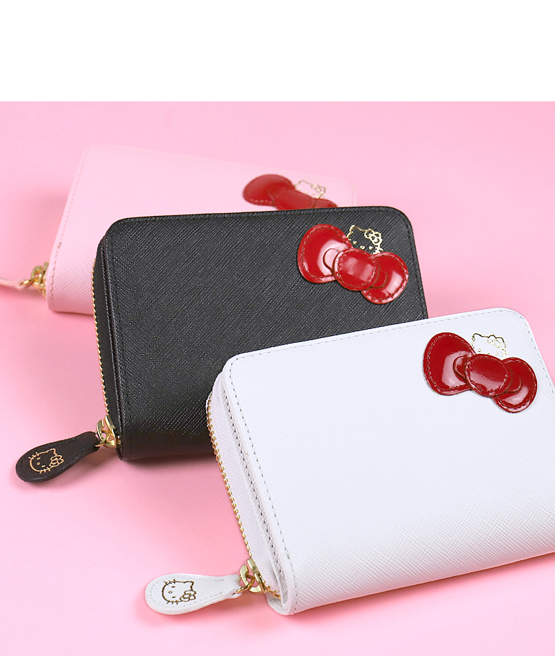 ハローキティ HELLO KITTY 二つ折り財布 札入れ ウォレット 牛革