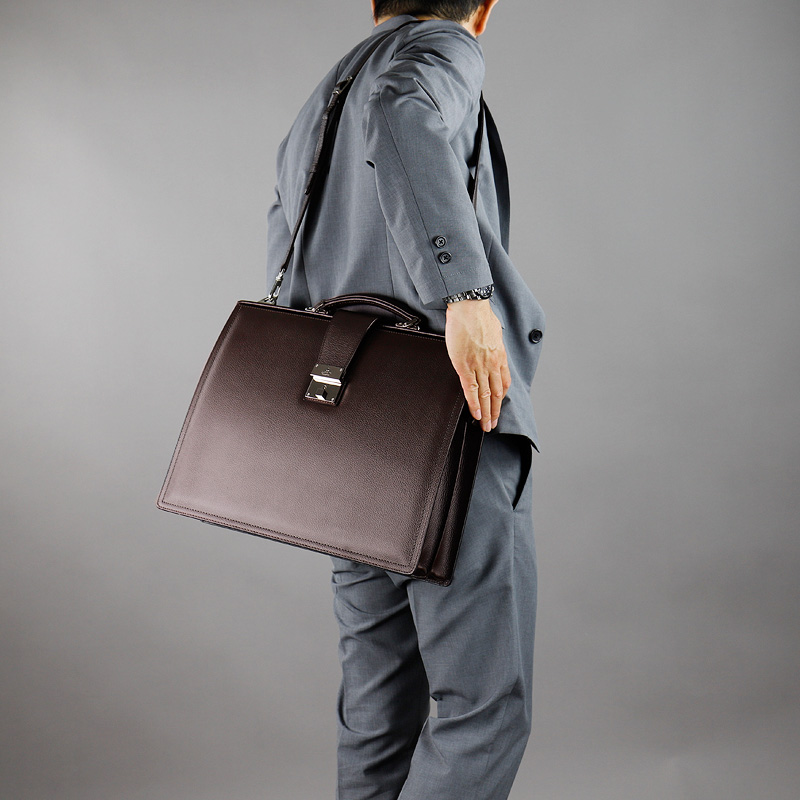 【商品レビューで+5%】ランバン バッグ ビジネスバッグ メンズ ブランド A4 ランバンコレクション LANVIN COLLECTION マキシム ダレスバッグ  ショルダーバッグ 2WAY 斜め掛け 肩掛け 280524 ビジネス ビジカジ 通勤 出張 牛革 本革 レザー 軽量 日本製 口枠 正規品 LANVIN COLLECTION ランバンコレクション マキシム ビジネスバッグ