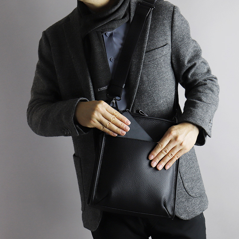 mila schon（ミラショーン） バル ショルダーバッグ セカンドバッグ