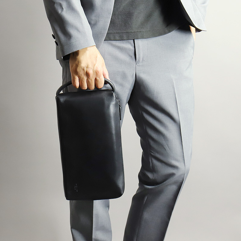 FIGARO Paris（フィガロ パリ） FIGARO フィガロ クラール クラッチ