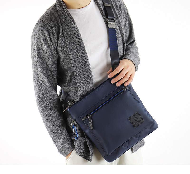 LANVIN en Bleu ランバンオンブルー クレンズ ショルダーバッグ