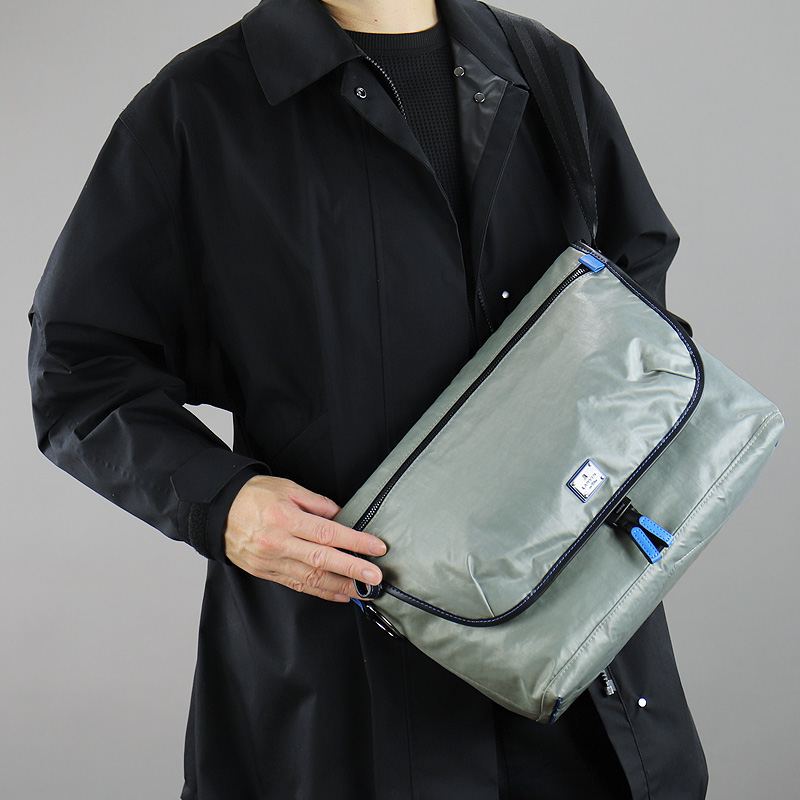 LANVIN en Bleu ランバンオンブルー ヘザン フラップショルダー