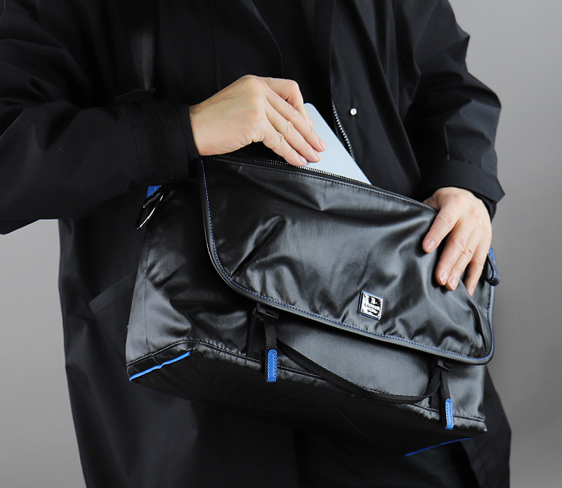 LANVIN en Bleu ランバンオンブルー ヘザン フラップショルダー