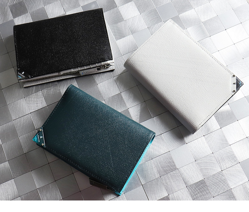 LANVIN en Bleu ランバンオンブルー アクア 二つ折り財布 小銭