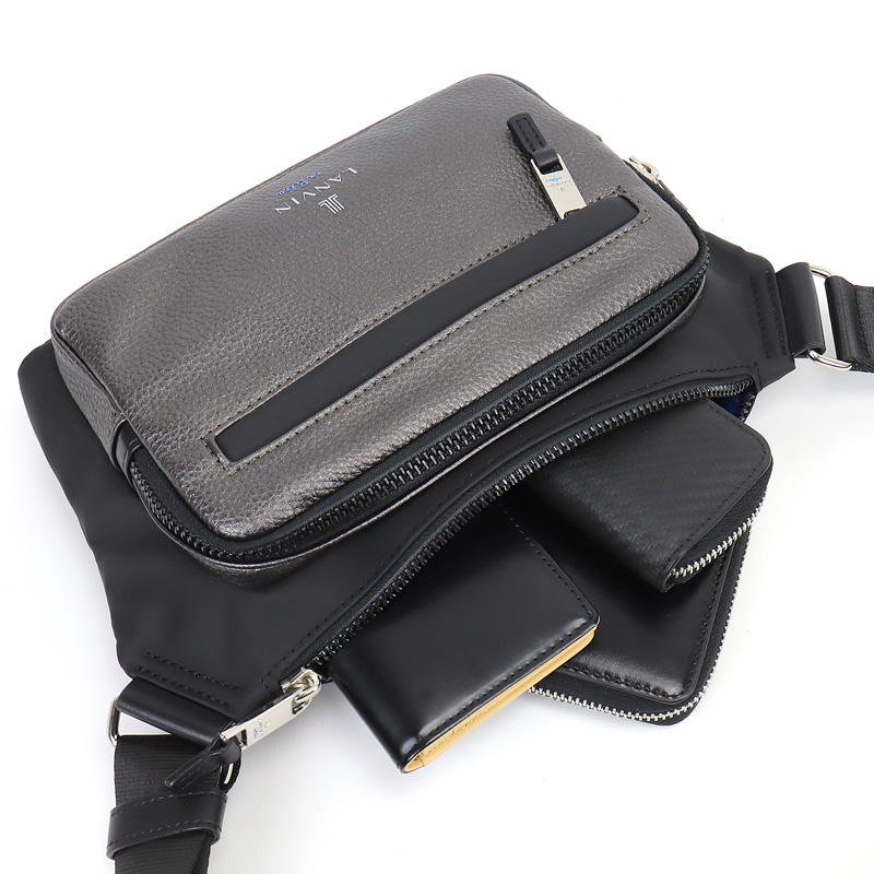 LANVIN en Bleu 限定品 ランバンオンブルー ミニショルダーバッグ