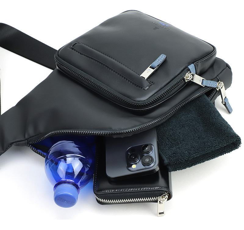 LANVIN en Bleu (ランバンオンブルー) Dresser(ドレッセ)  ボディバッグ 515911 