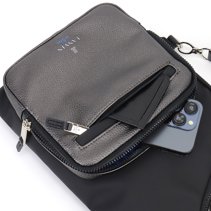 LANVIN en Bleu 限定品 ランバンオンブルー ボディバッグ ドレッセ