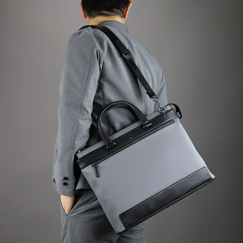 LANVIN en Bleu ランバンオンブルー バンプ ビジネスバッグ