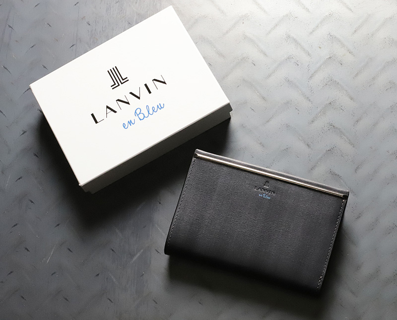 LANVIN en Bleu ランバンオンブルー 二つ折り財布 レノア小物 LANVIN en Bleu ランバンオンブルー 二つ折り財布 レノア小物