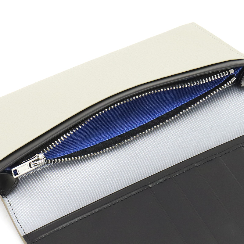 LANVIN en Bleu ランバンオンブルー モル小物 長財布 小銭入れあり