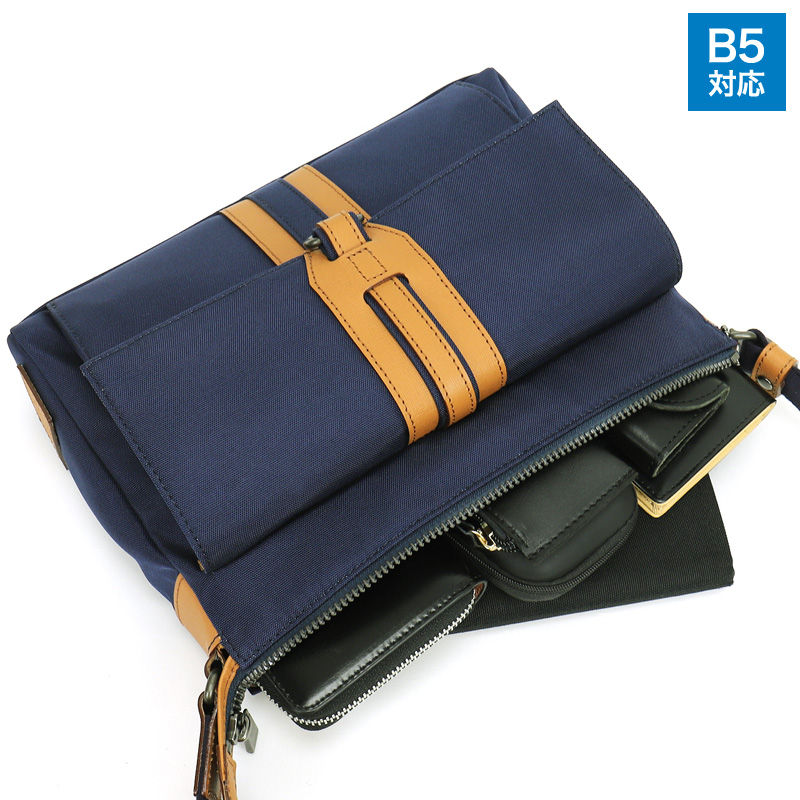 LANVIN en Bleu ランバンオンブルー ドロップ ショルダーバッグ