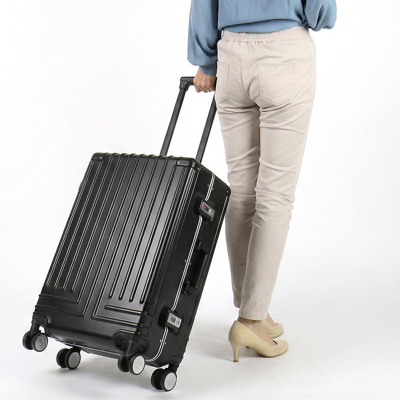 LANVIN en Bleu ランバンオンブルー スーツケース キャリーケース 60L LANVIN en Bleu ランバンオンブルー スーツケース キャリーケース 60L