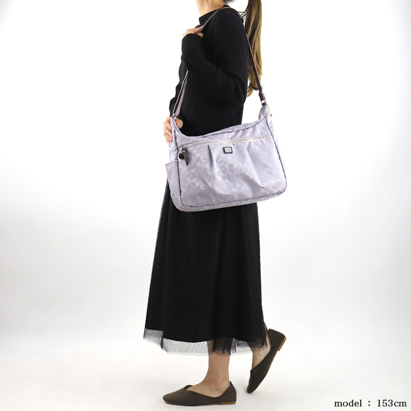 Kanana Project（カナナプロジェクト） コレクション ショルダーバッグ