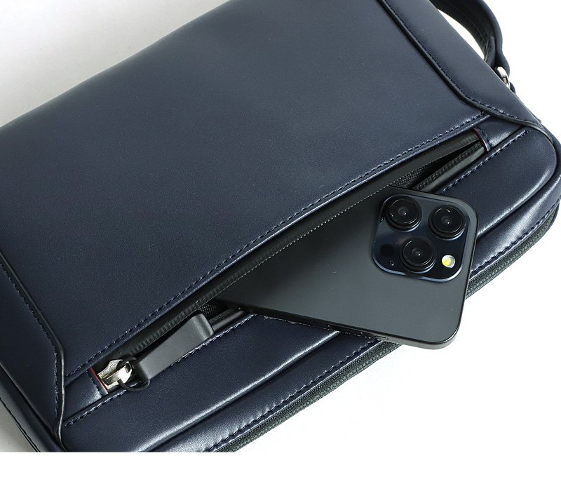 TAKEO KIKUCHI (タケオキクチ) スコール クラッチショルダー 732212