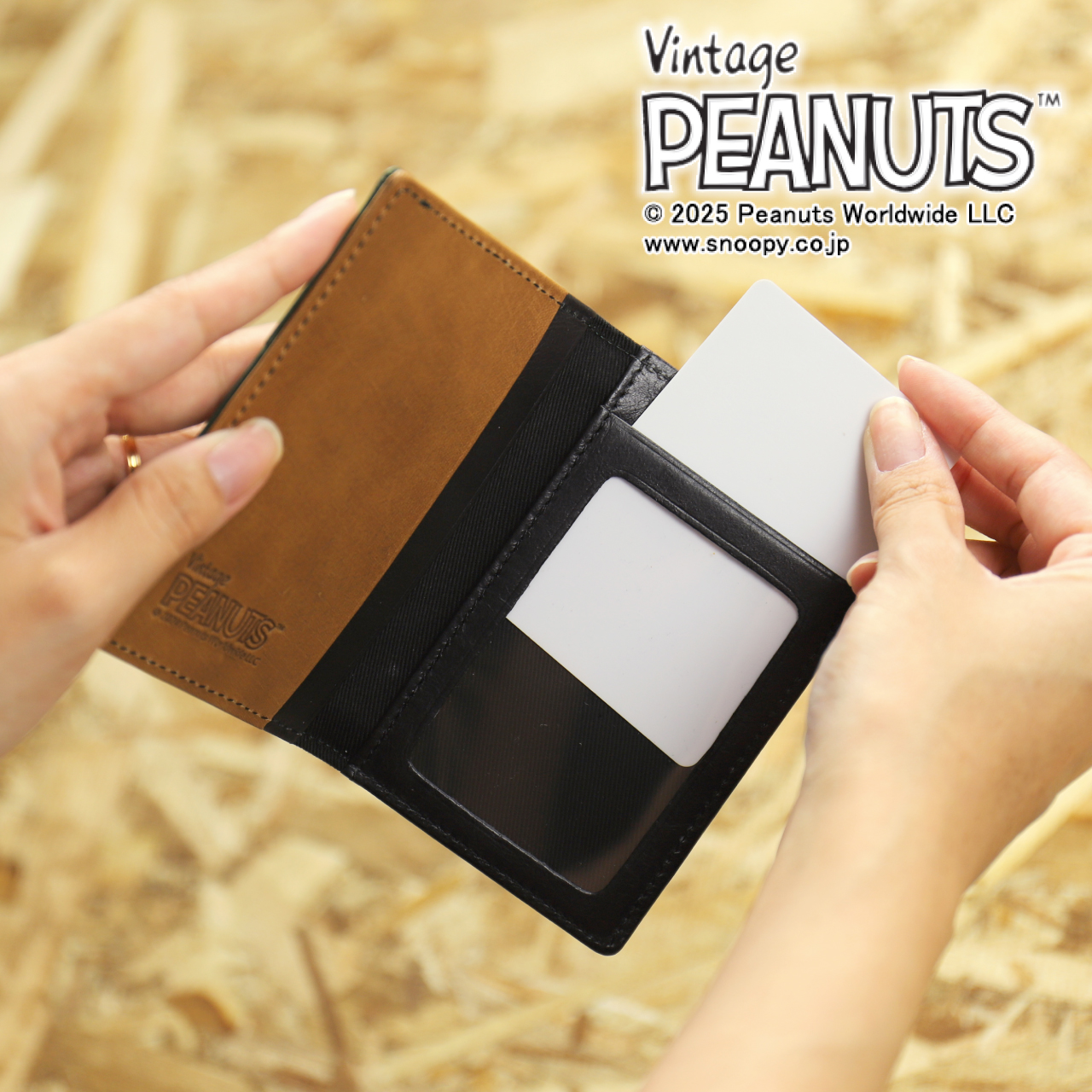 SNOOPY（スヌーピー） PEANUTS SNOOPY JOE COOL パスケース カード