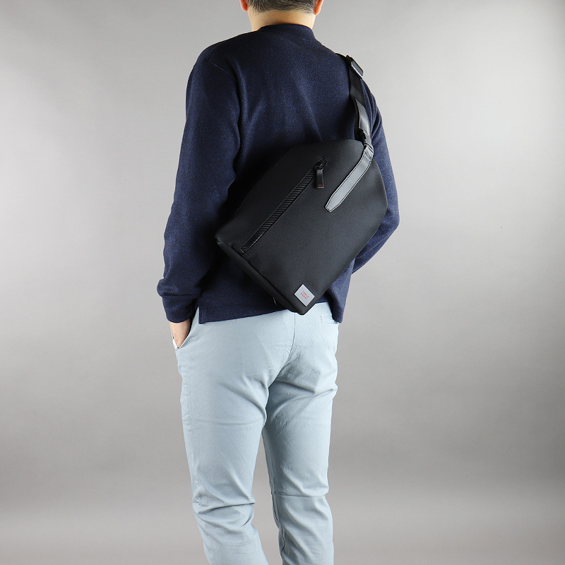 TAKEO KIKUCHI（タケオキクチ） スウィング ボディバッグ ワン