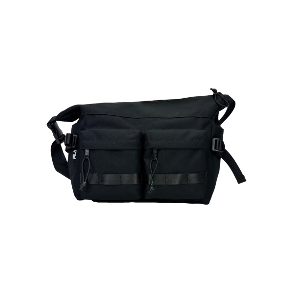 新品　FILA ショルダーバッグ FILA（フィラ） ショルダーバッグ 斜め掛けバッグ 舟形ショルダー A4