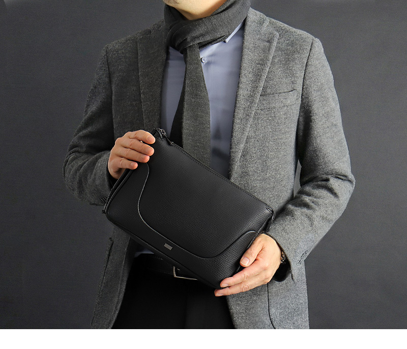 TAKEO KIKUCHI (タケオキクチ) ビートルシリーズ クラッチバッグ 778212 