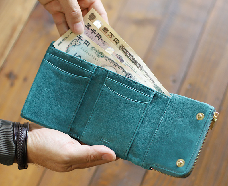 TAKEO KIKUCHI (タケオキクチ) フィール小物 三つ折り財布 788604 