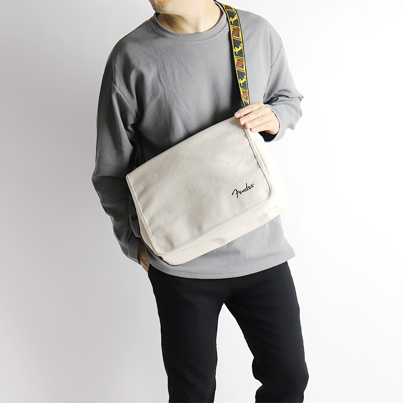 Fender（フェンダー） ショルダーバッグ 斜め掛けバッグ