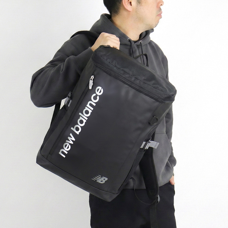 new balance ニューバランス リュック デイパック バックパック リュックサック 32L A3 B4 A4 大容量 撥水 軽量 PC収納 AC9667M メンズ レディース 通勤 通学の画像